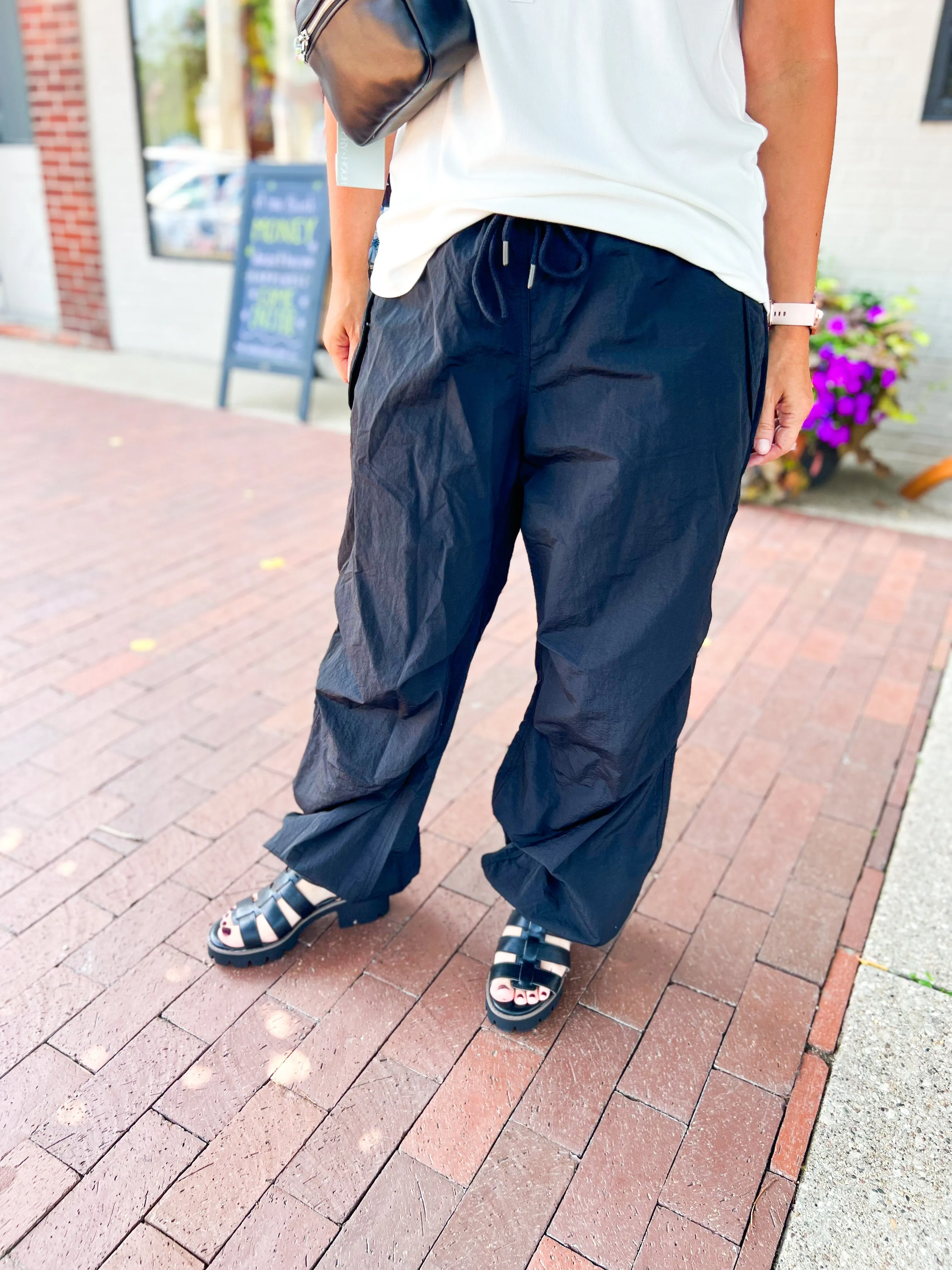 Black Cargo Balloon Pants