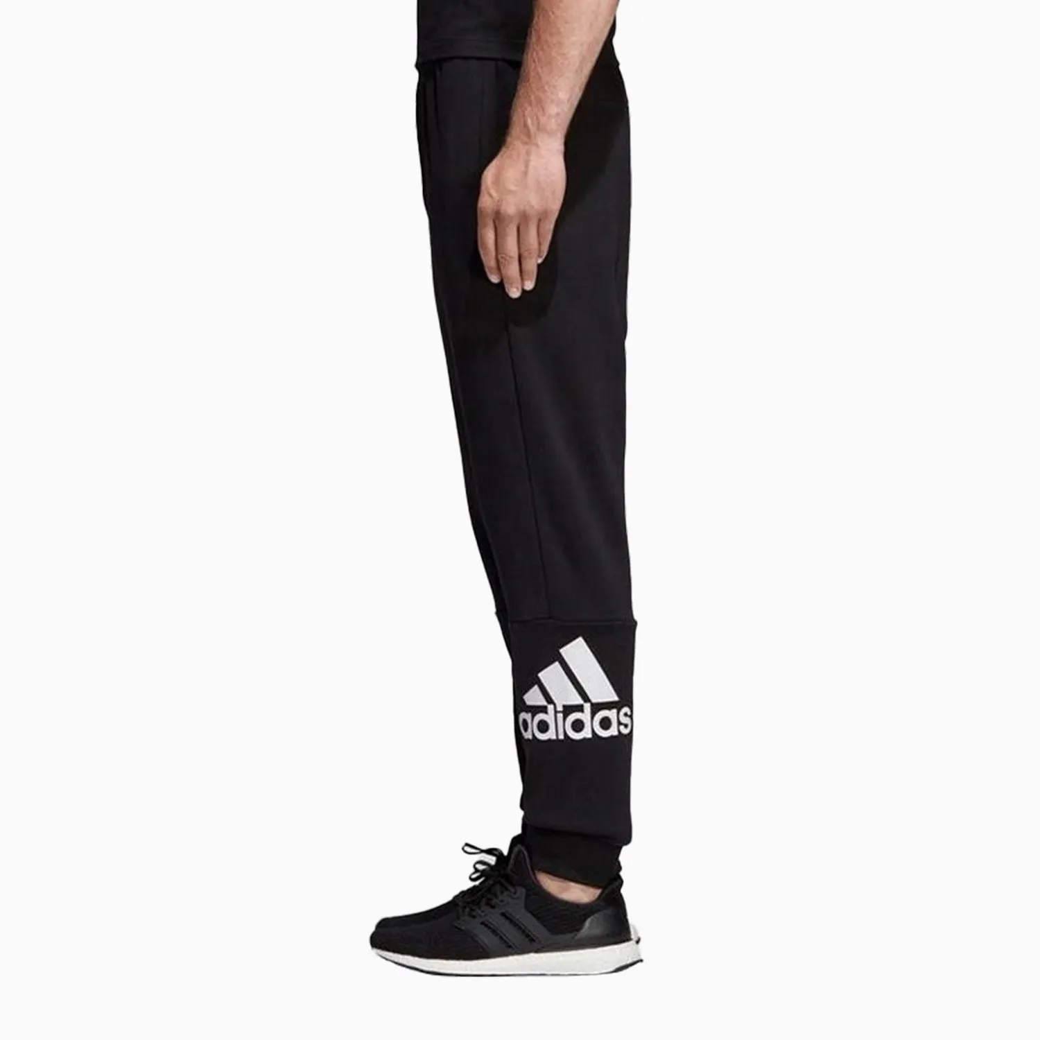 Men's Must Haves French Terry Badge of Sport Sweat Pant